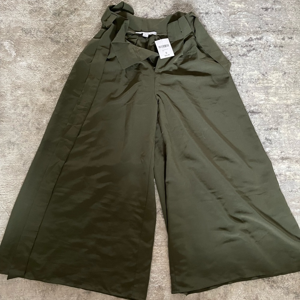 Wide leg dressy pants